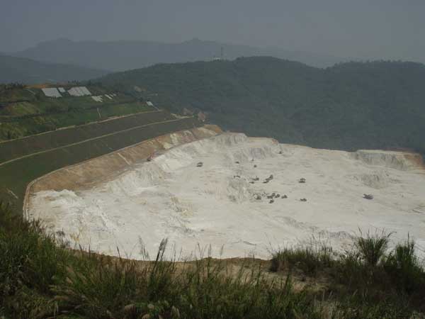 高岭土